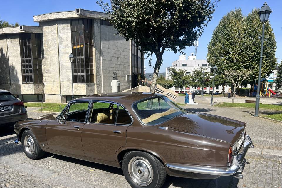Igreja lixa