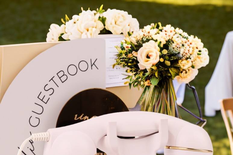 Audio guest book