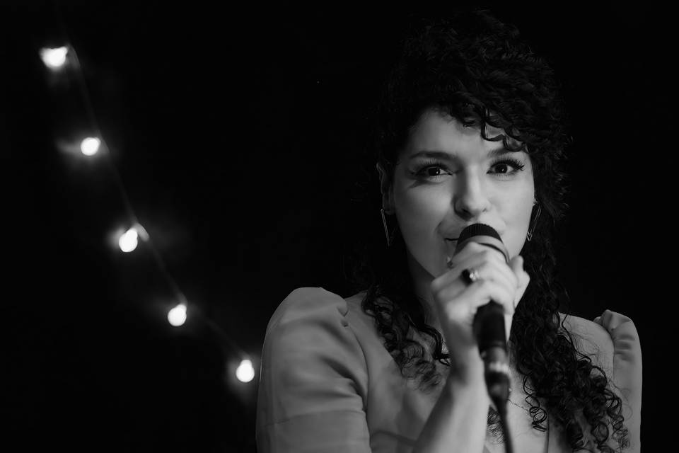 Cantora Inaê