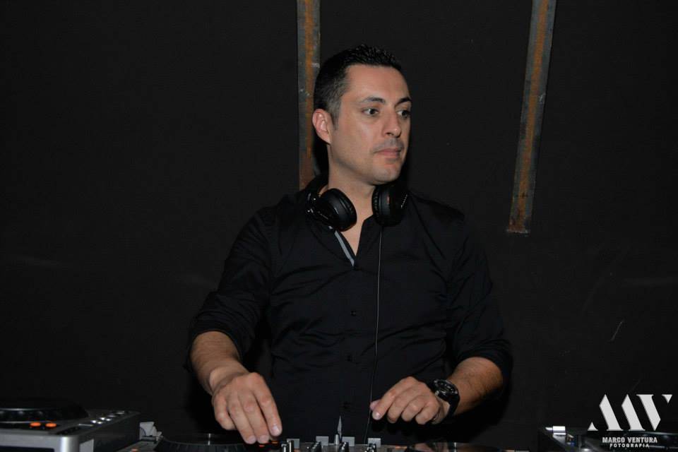 Pedro B DJ - Momentos