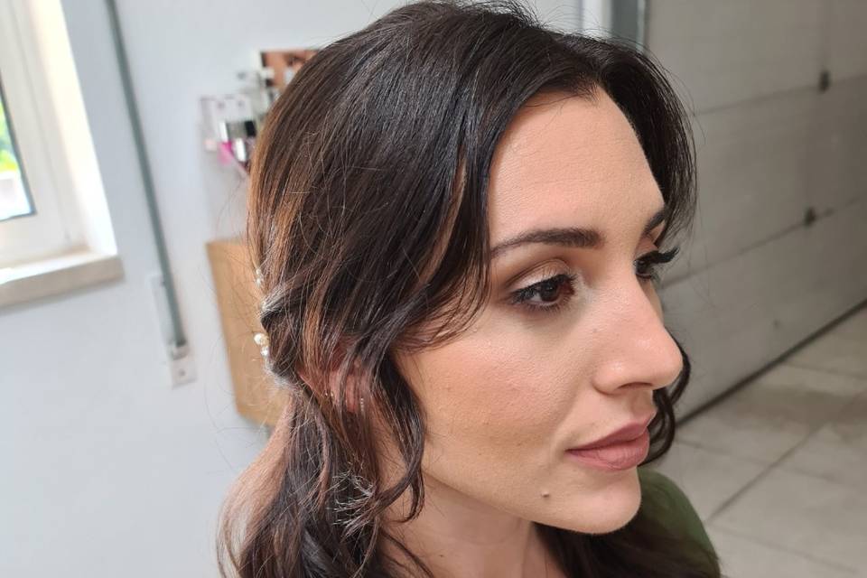 Makeup e penteado