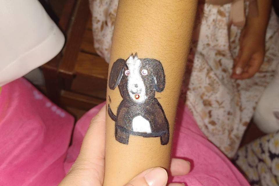 Cão tatuagem
