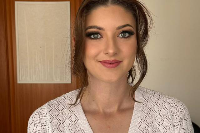 Penteado e maquilhagem