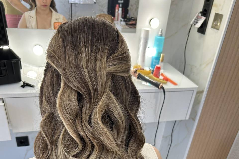 Hairstylist