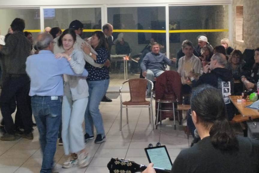 Baile