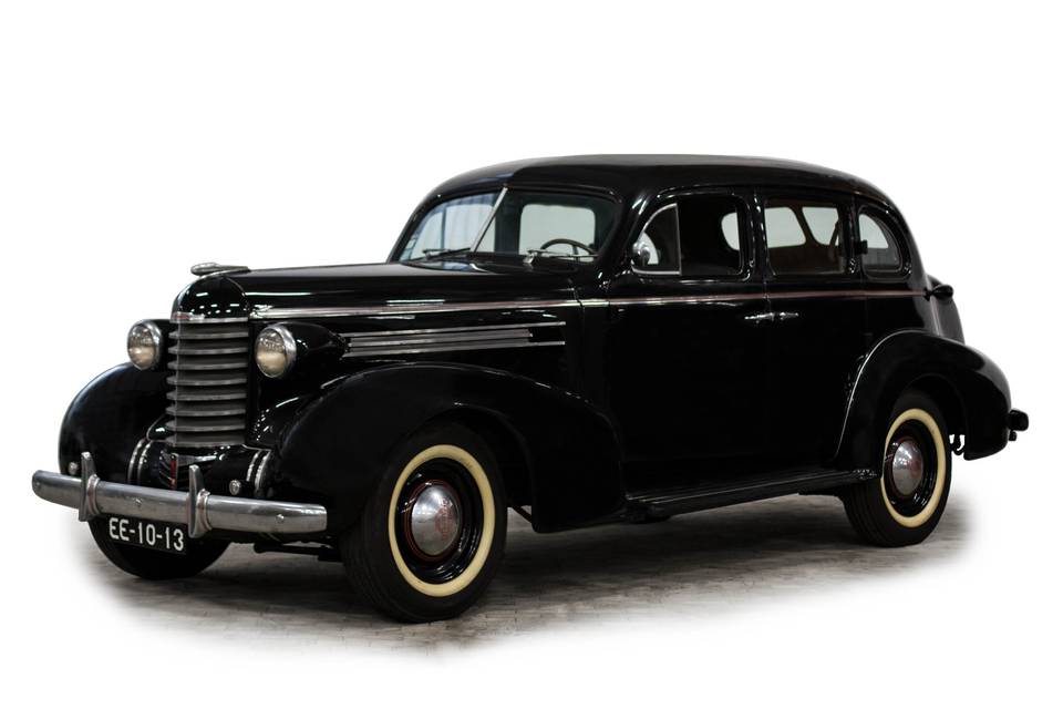 Oldsmobile 1937
