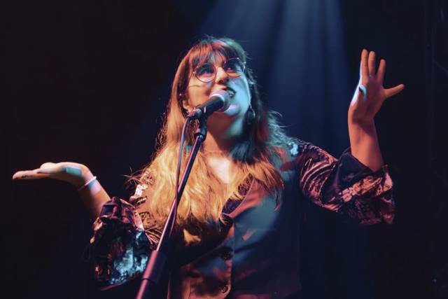 Ana Teresa - Vocals
