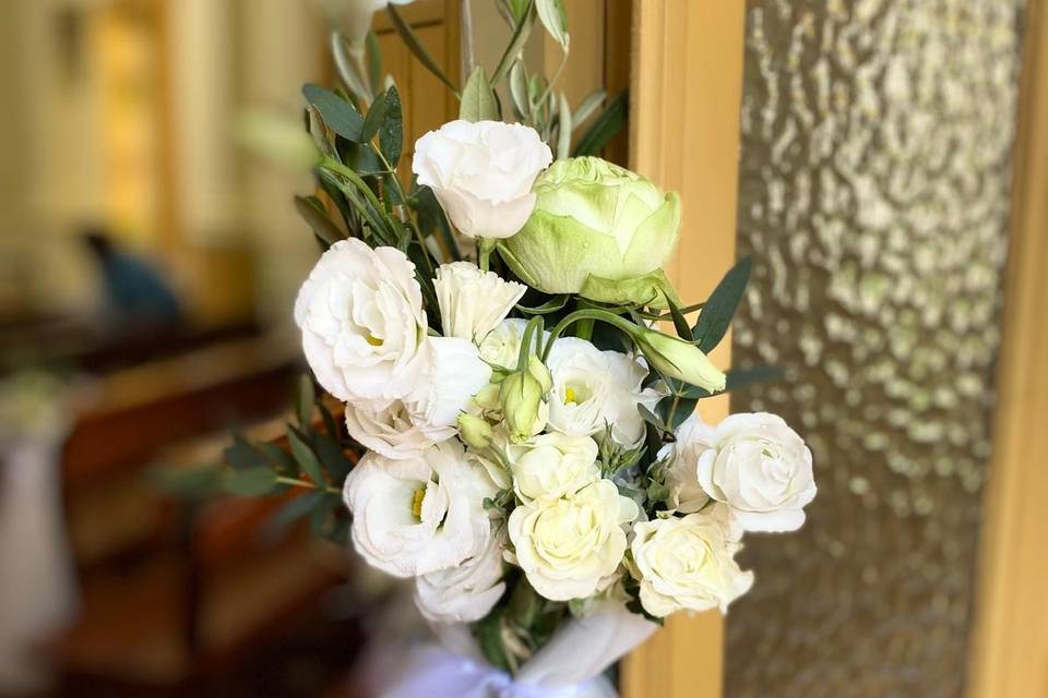 Arranjos Florais na Igreja