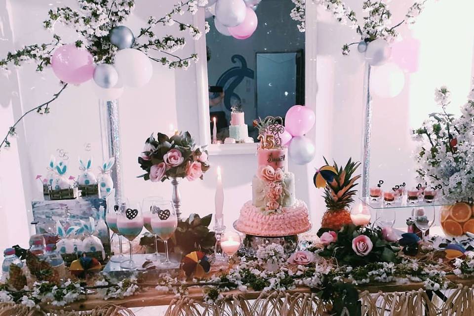 Mesa decorativa hawaii