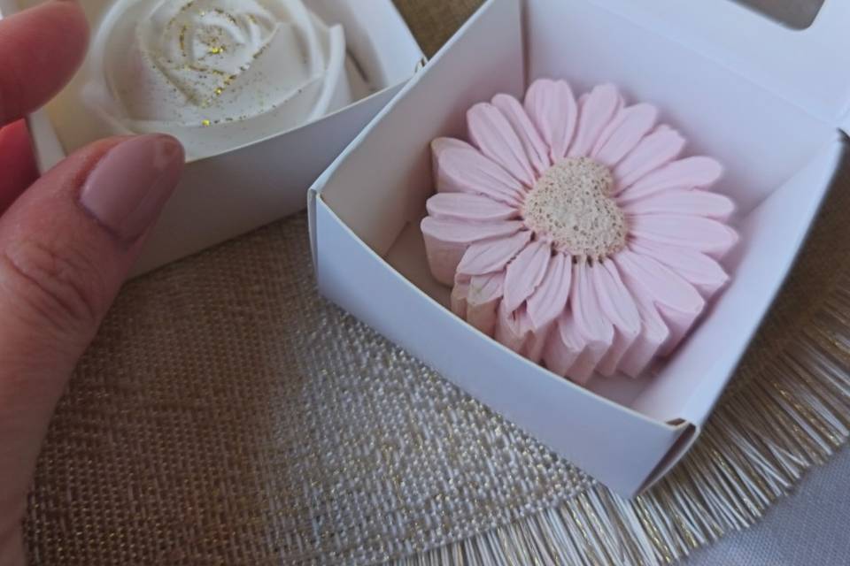 Peças em cerâmica perfumada