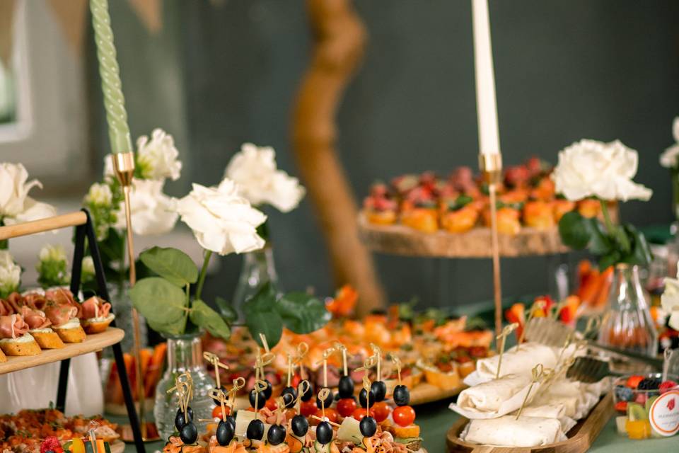 Mediterranean catering