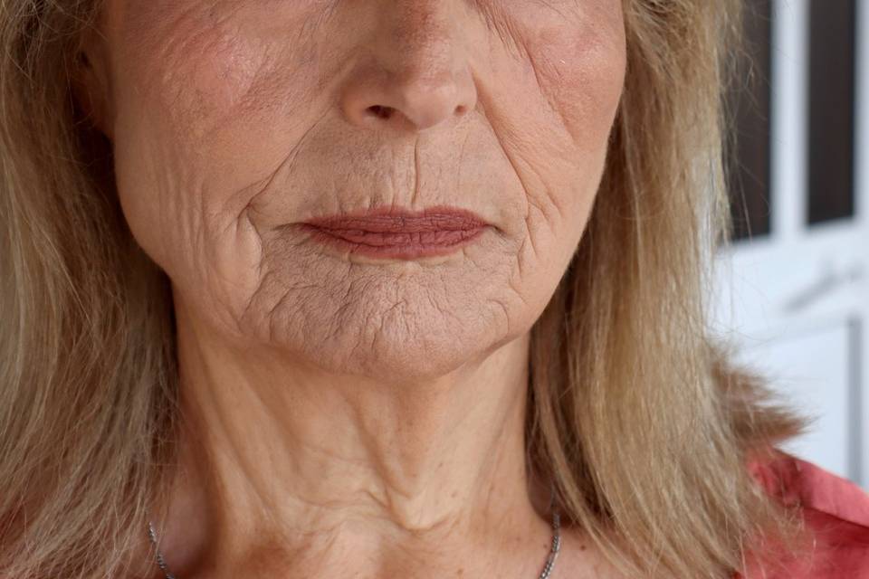 Maquilhagem convidada