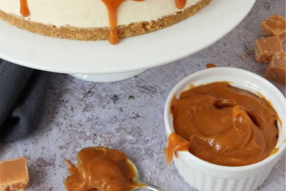 Cheesecake de caramelo salgado