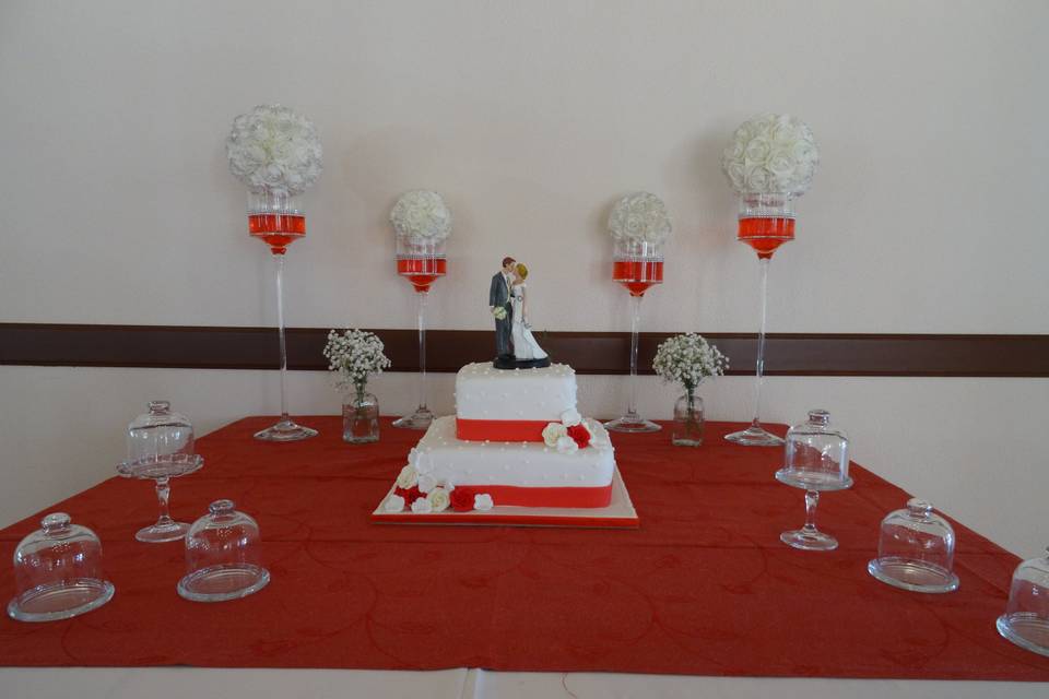 Decoração mesa dos noivos