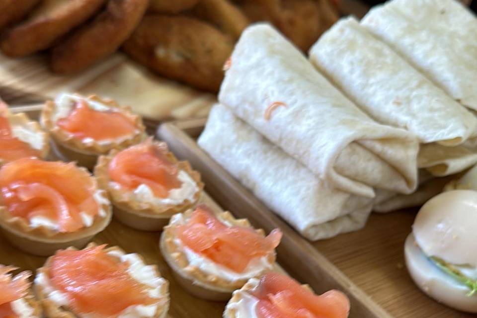 Bocadinhos de salmão e queijo