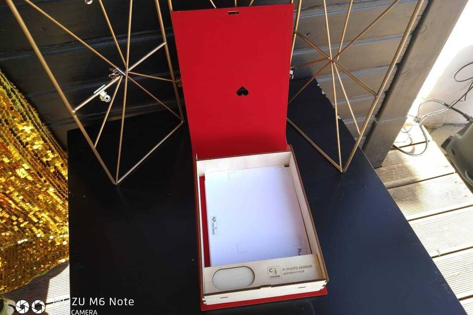 Mirror Box