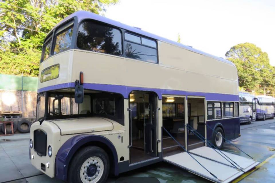 Autocarro clássico  Londrino