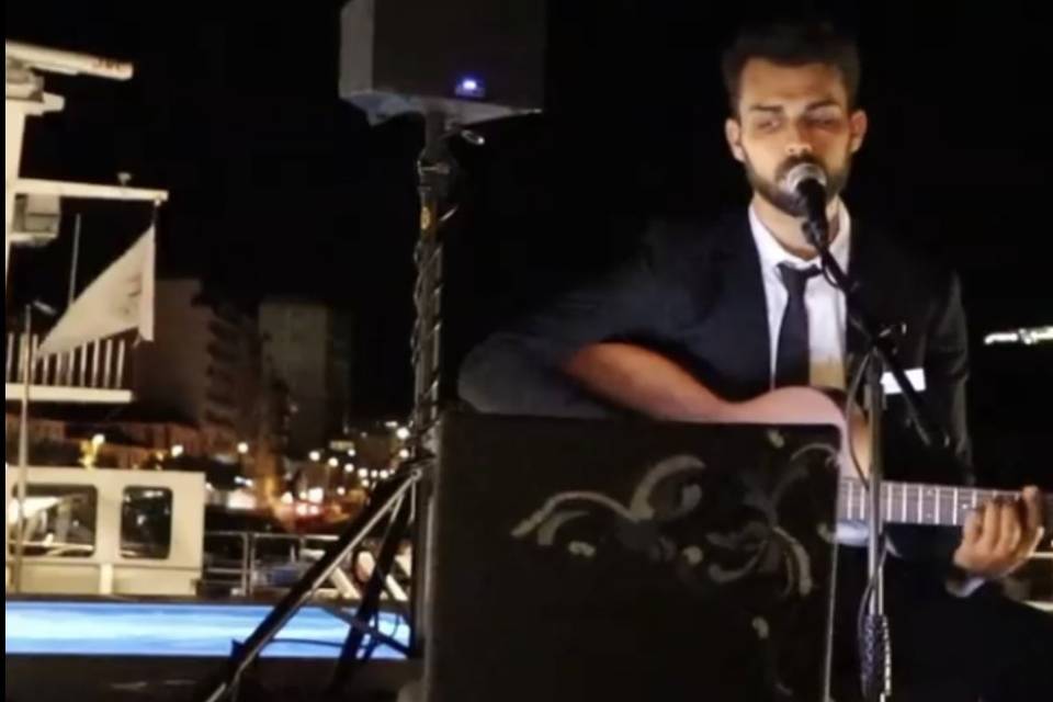 Tiago Reeves - Música ao vivo