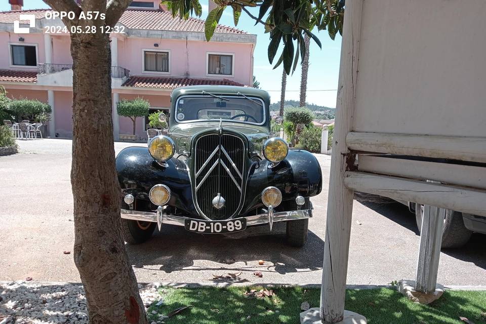 Carro Noivos