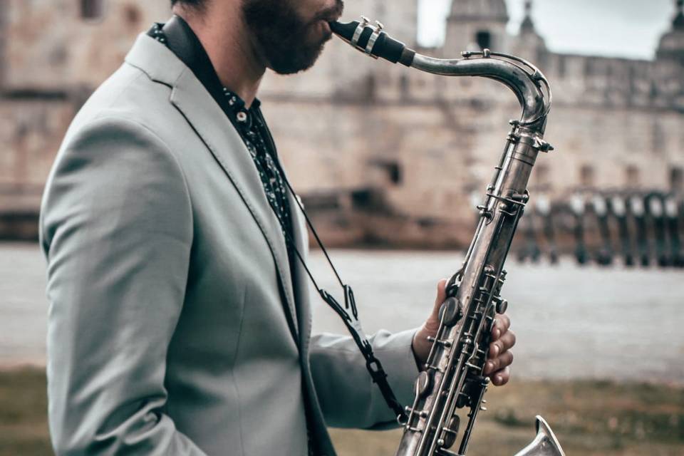 Saxofonista Tiago Vigia