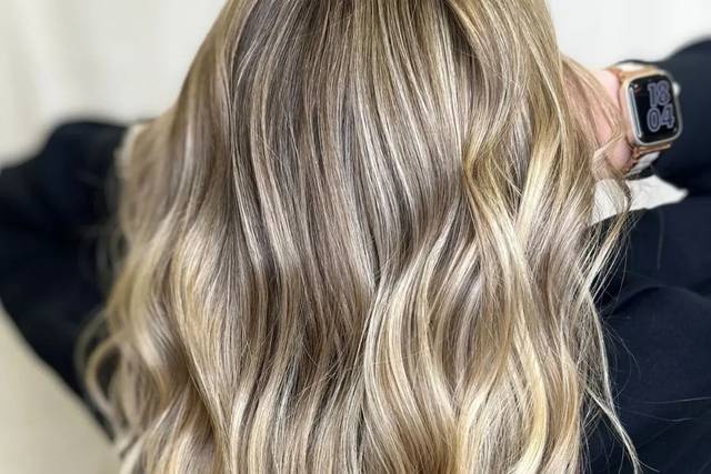 Kia Soares Hair Stylist