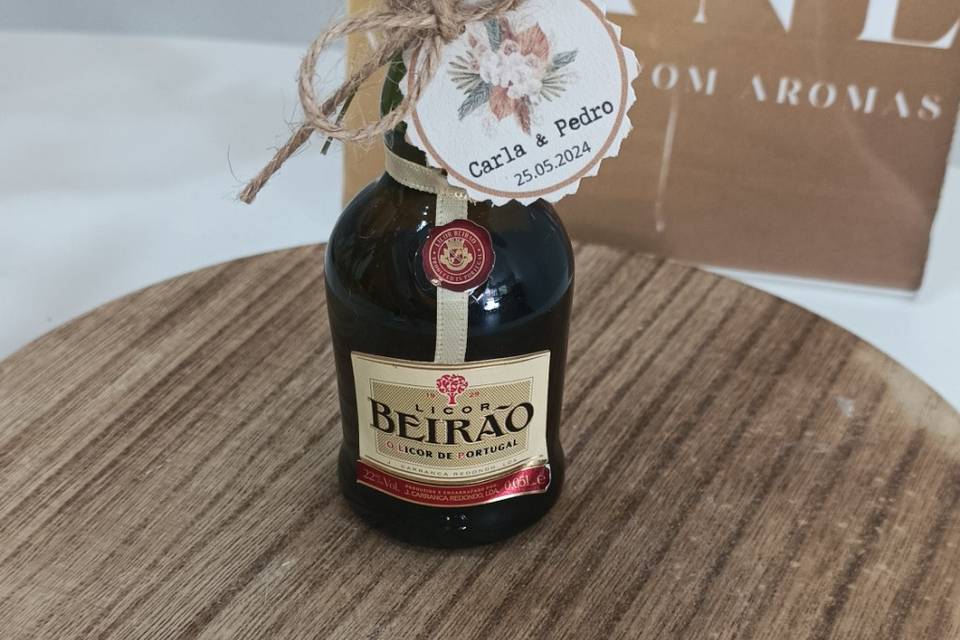 Lembrancinhas licor beirão