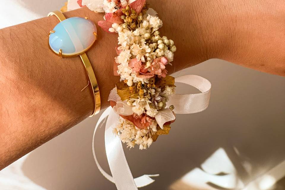 Pulseira de Flores