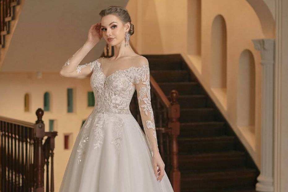 Vestido Tule e Renda