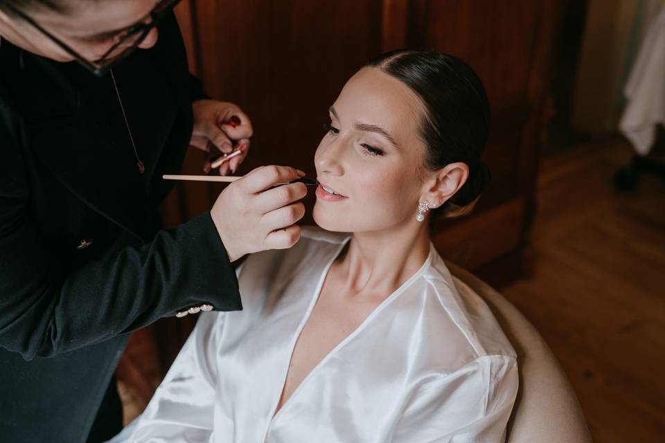 Aline Alves Makeup
