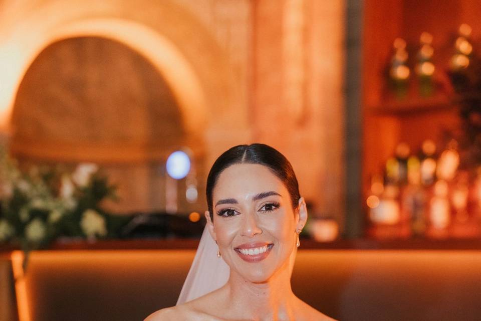 Aline Alves Makeup