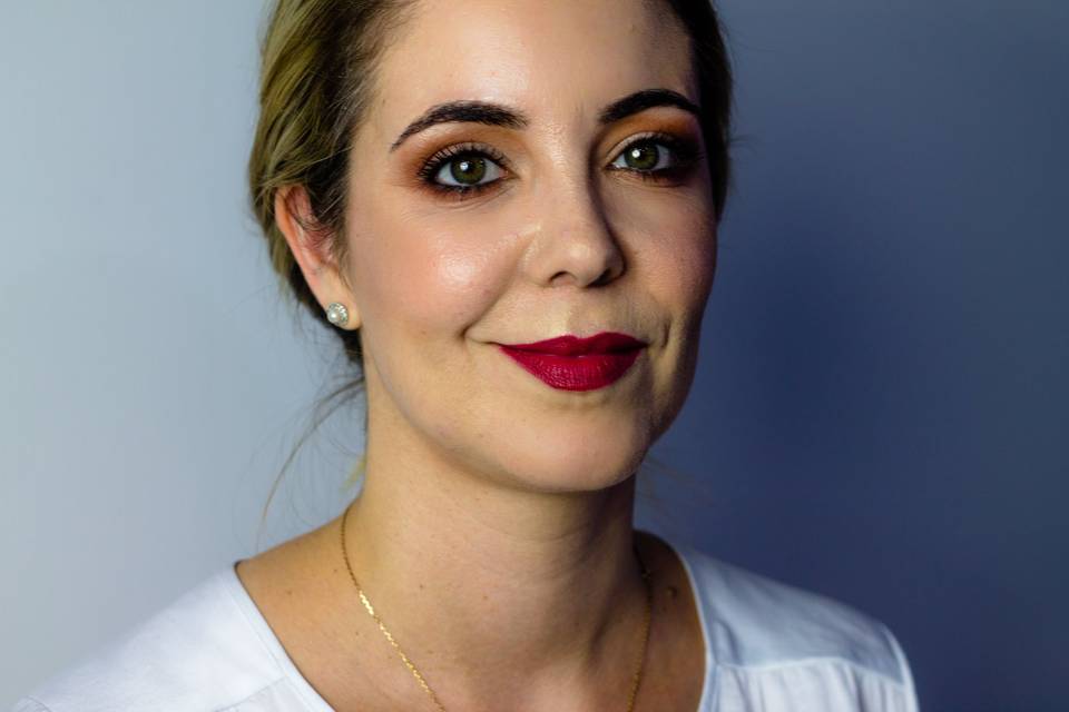 Mia Ferreira Makeup Artist