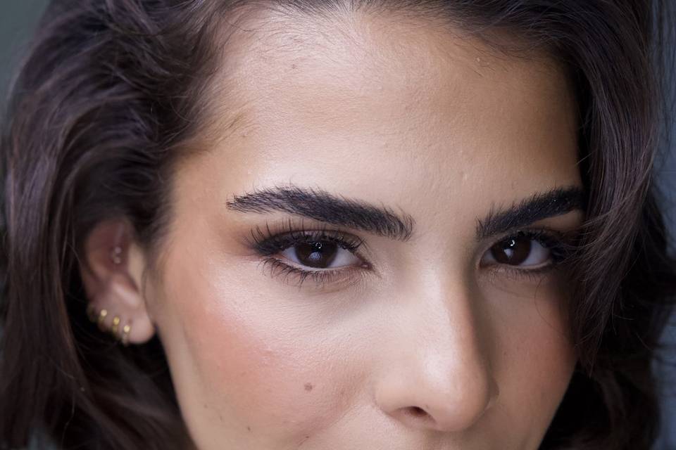 Maquilhagem e penteado noiva