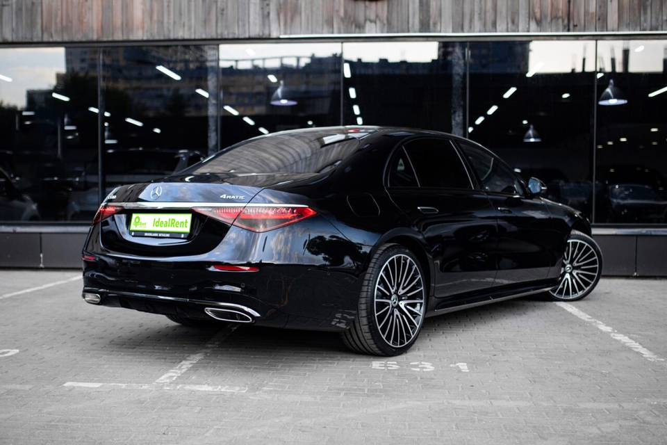 Mercedes S 580e (com motorista)