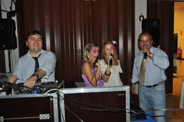 First Karaoke Eventos