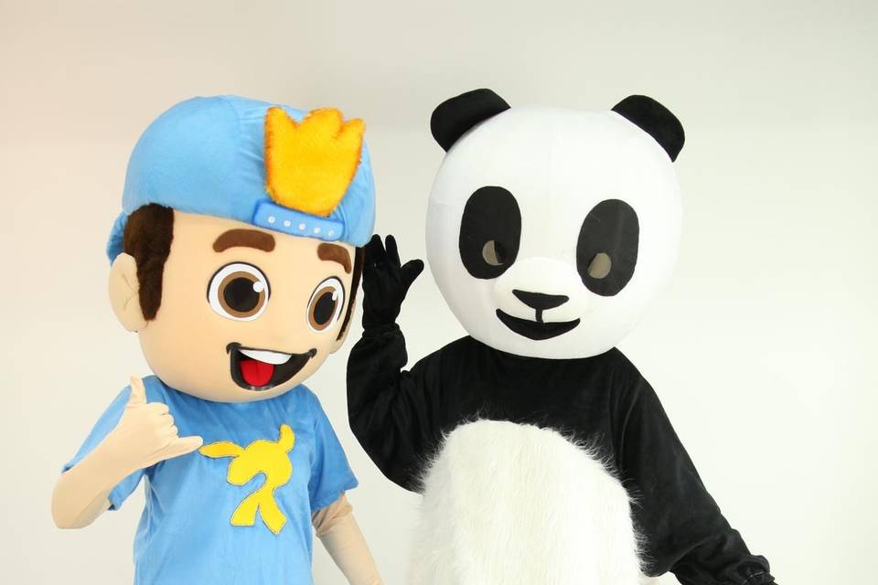Lucas Neto e panda
