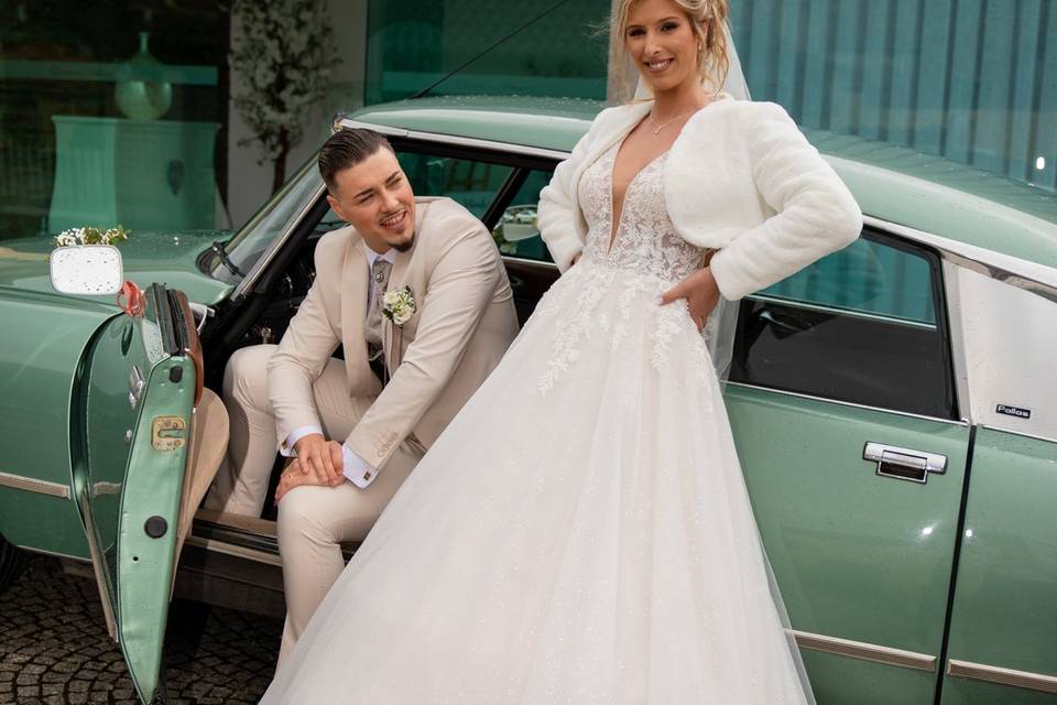 S & M