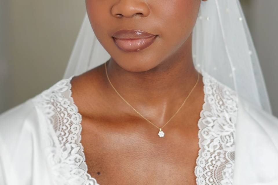 Intemporal Makeup