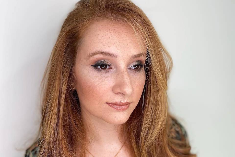 Diana Rocha - Makeup Artist