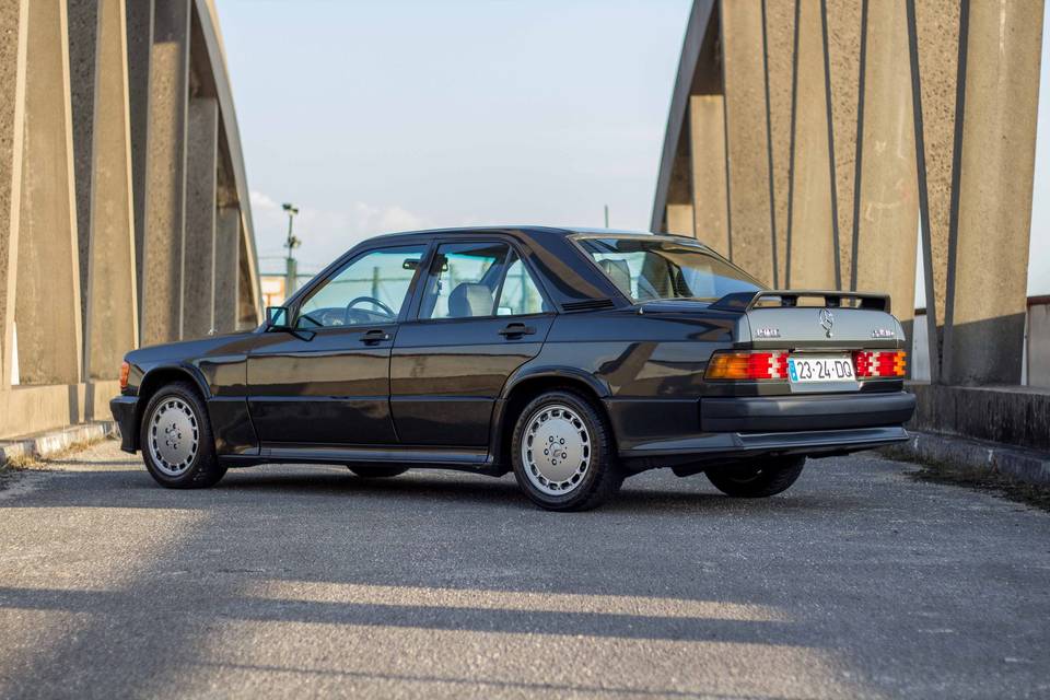 Mercedes 190E 2.3 16 1985