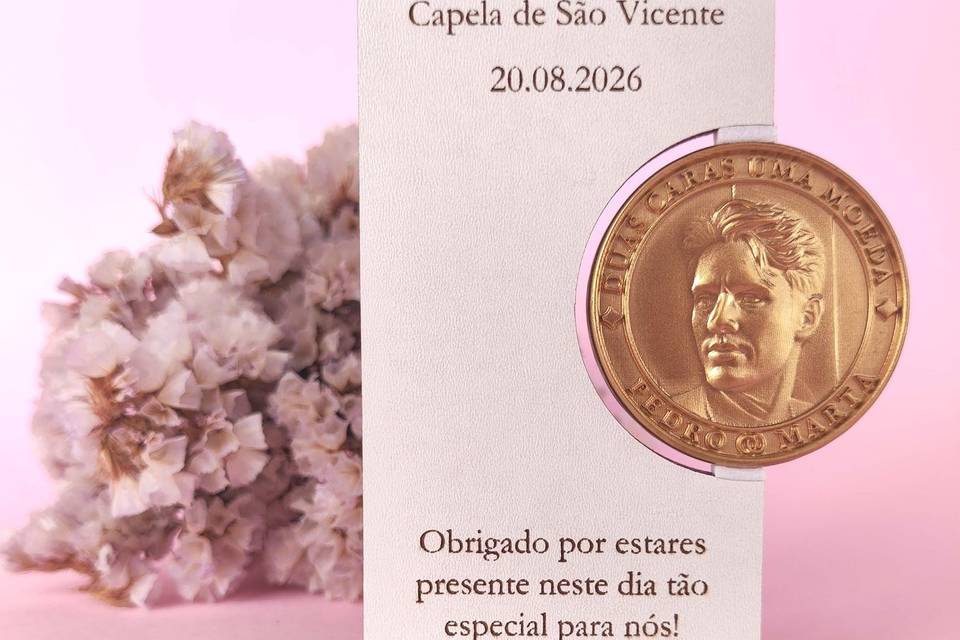 Moeda noivo com suporte