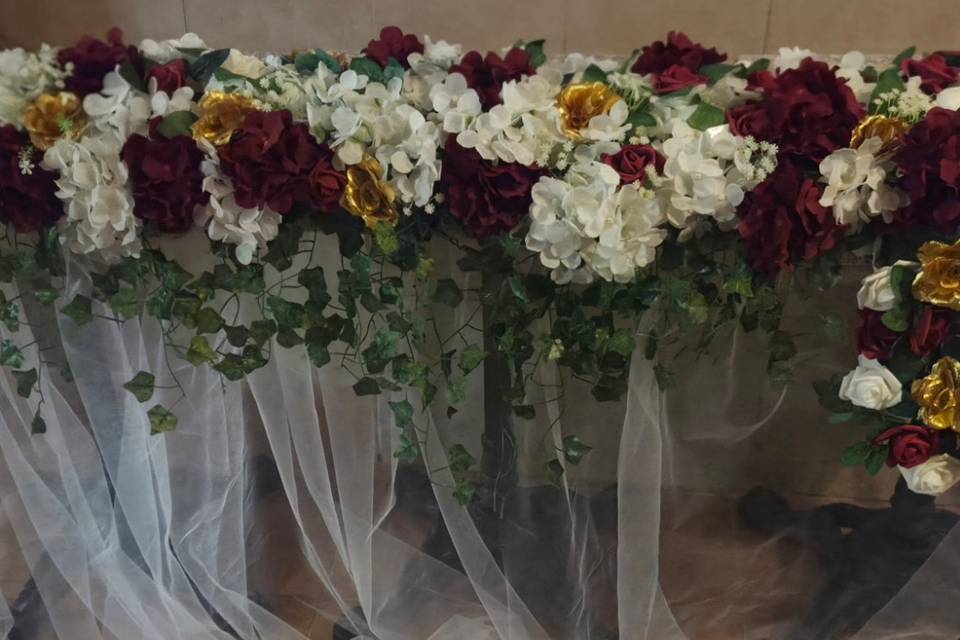 Arranjo floral 1.5cm mesa noiv