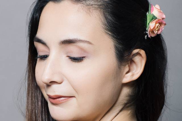 Adriana Costa Makeup Artist