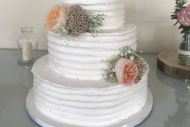 Buttercream wedding cake
