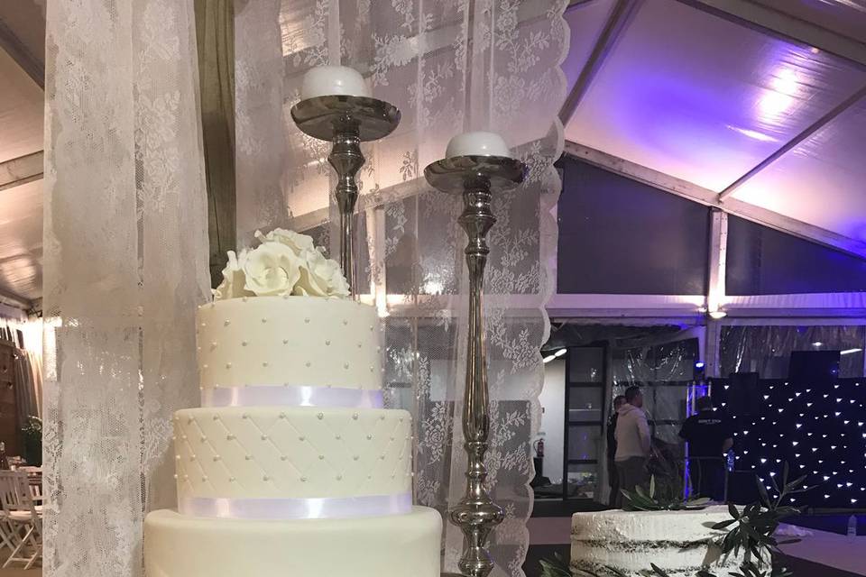 Classic a&l wedding cake