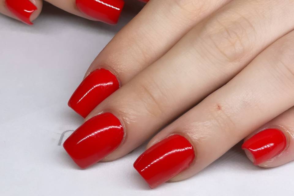 Unhas vermelho