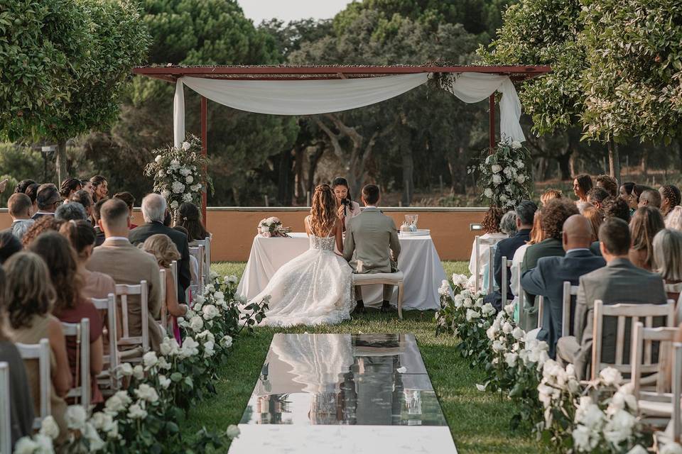 Ana Almeida Weddings Creator