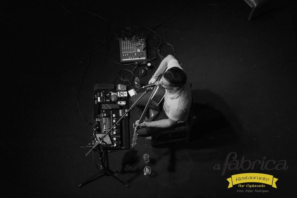 Fábio Abreu - Live Music & DJ