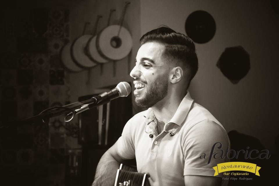 Fábio Abreu - Live Music & DJ