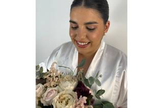 Ana Ferraz Makeup & Hair