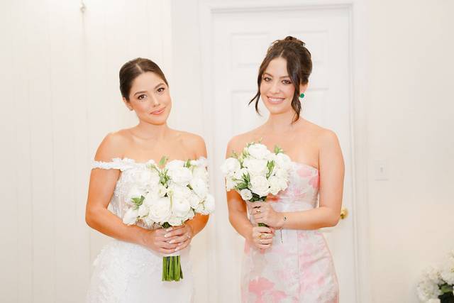Bride Isabelle e madrinha